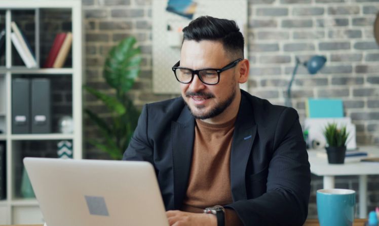 vitaly gariev 3EUgUg4e3nE unsplash
